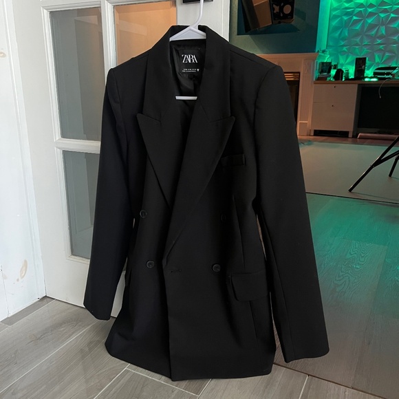Beautiful black blazer Zara - Picture 1 of 6